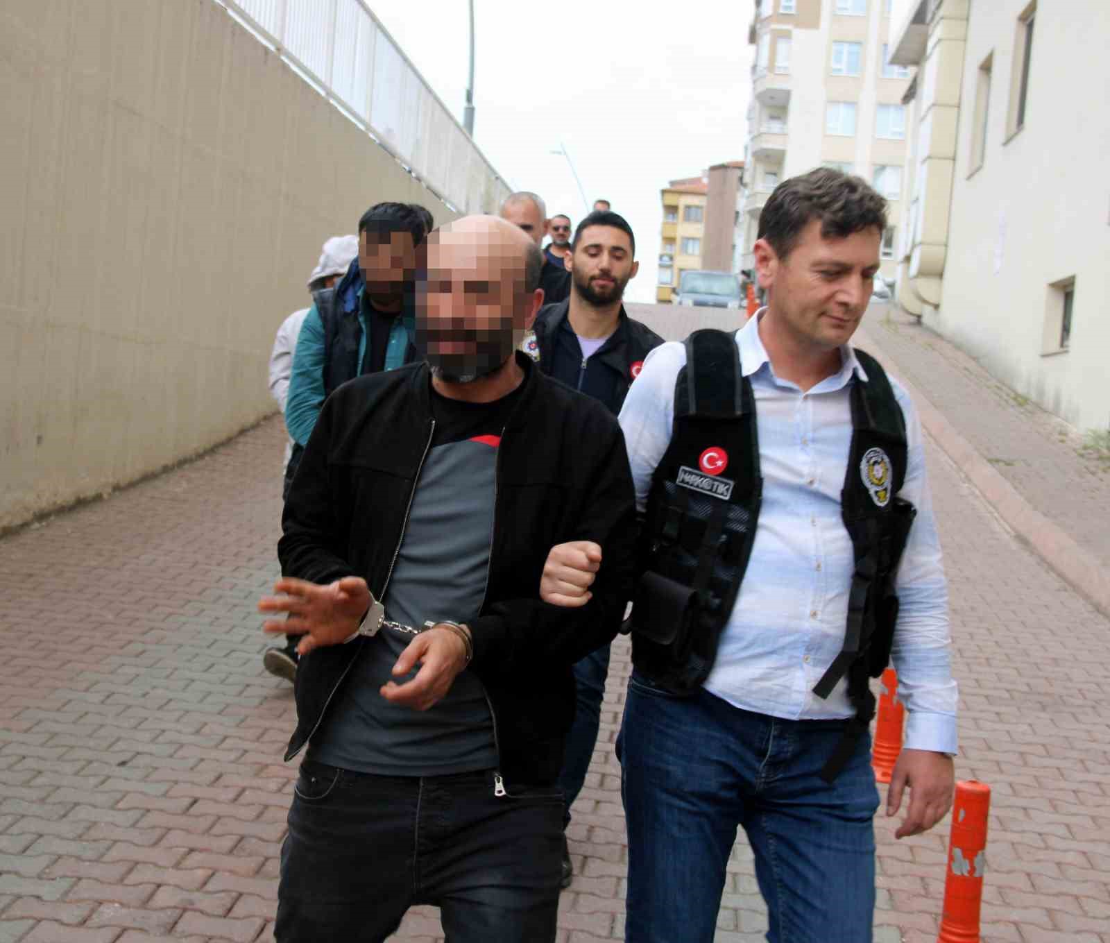 KAYSERİ İL EMNİYET MÜDÜRLÜĞÜ NARKOTİK SUÇLARLA MÜCADELE ŞUBE MÜDÜRLÜĞÜ EKİPLERİNCE