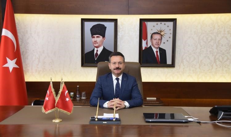 AYDIN VALİSİ HÜSEYİN AKSOY, 'GÜVENLİĞİ VE TRAFİK HAFTASI' DOLAYISIYLA BİR