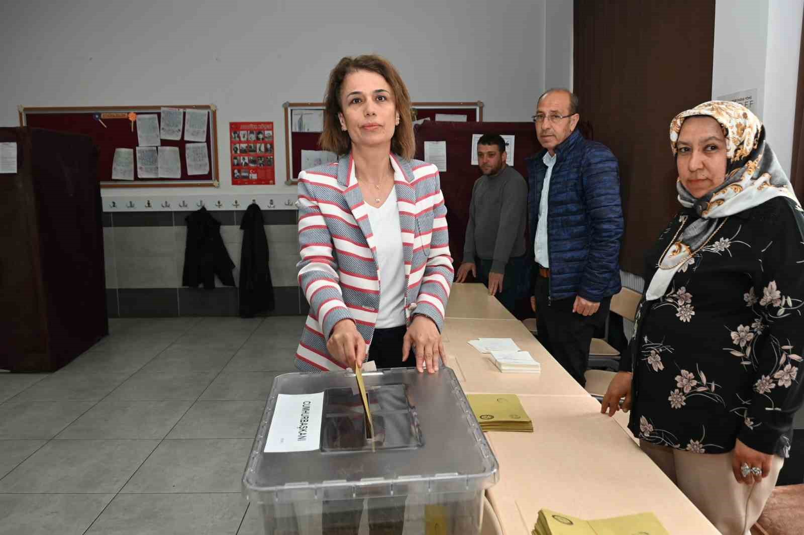 NEVŞEHİR VALİSİ İNCİ SEZER BECEL, CUMHURBAŞKANLIĞI 2. TUR SEÇİMLERİ İÇİN