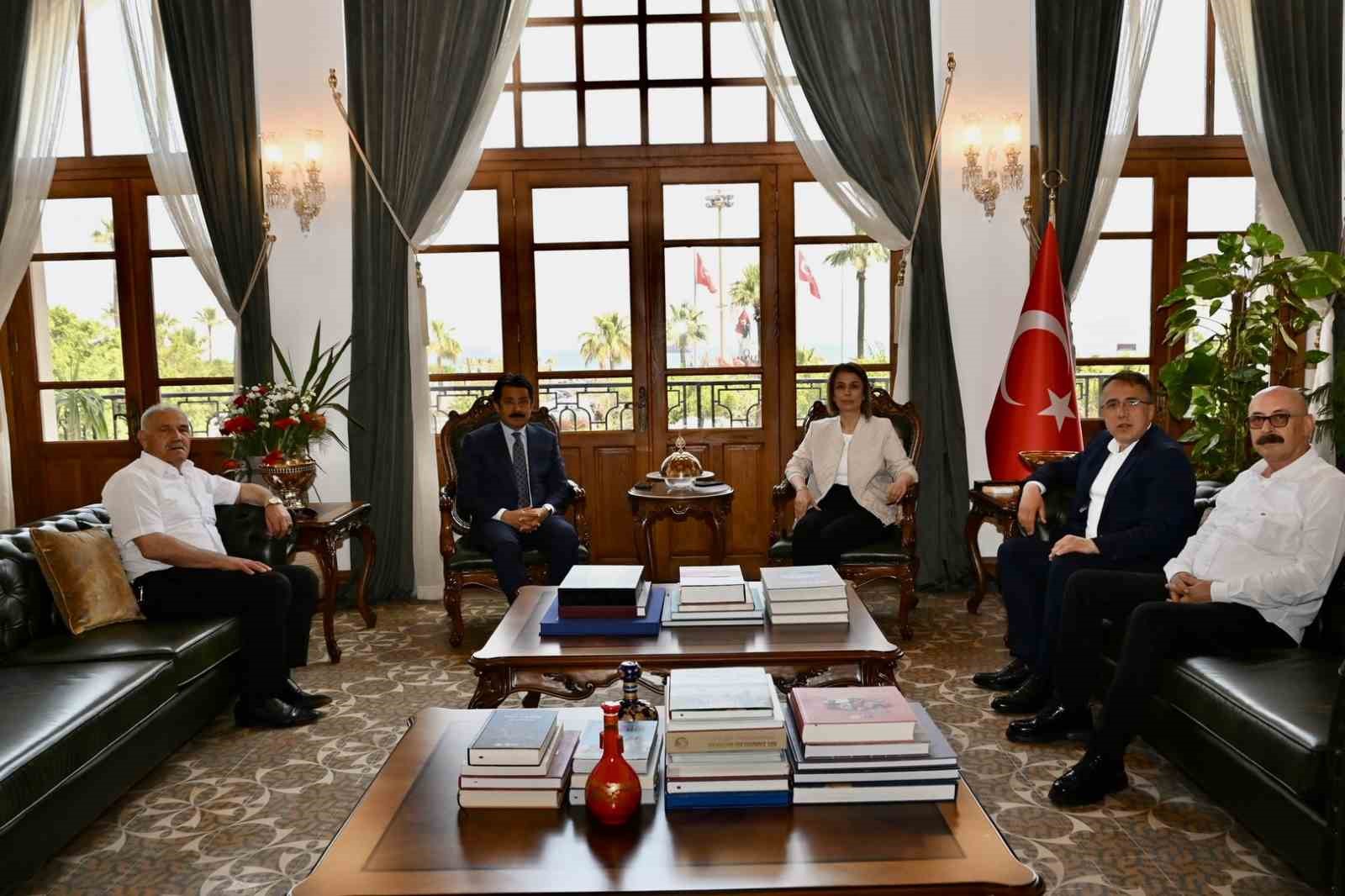 NEVŞEHİR BELEDİYE BAŞKANI DR. MEHMET SAVRAN, NEVŞEHİR VALİSİ İNCİ SEZER