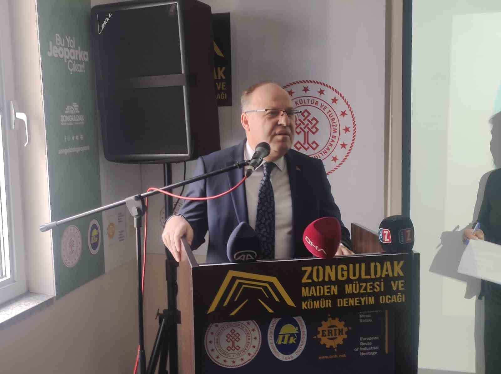 MÜZELER HAFTASI TÖRENİNDE KONUŞAN  VALİ MUSTAFA TUTULMAZ "KÖMÜRÜN DIŞINA