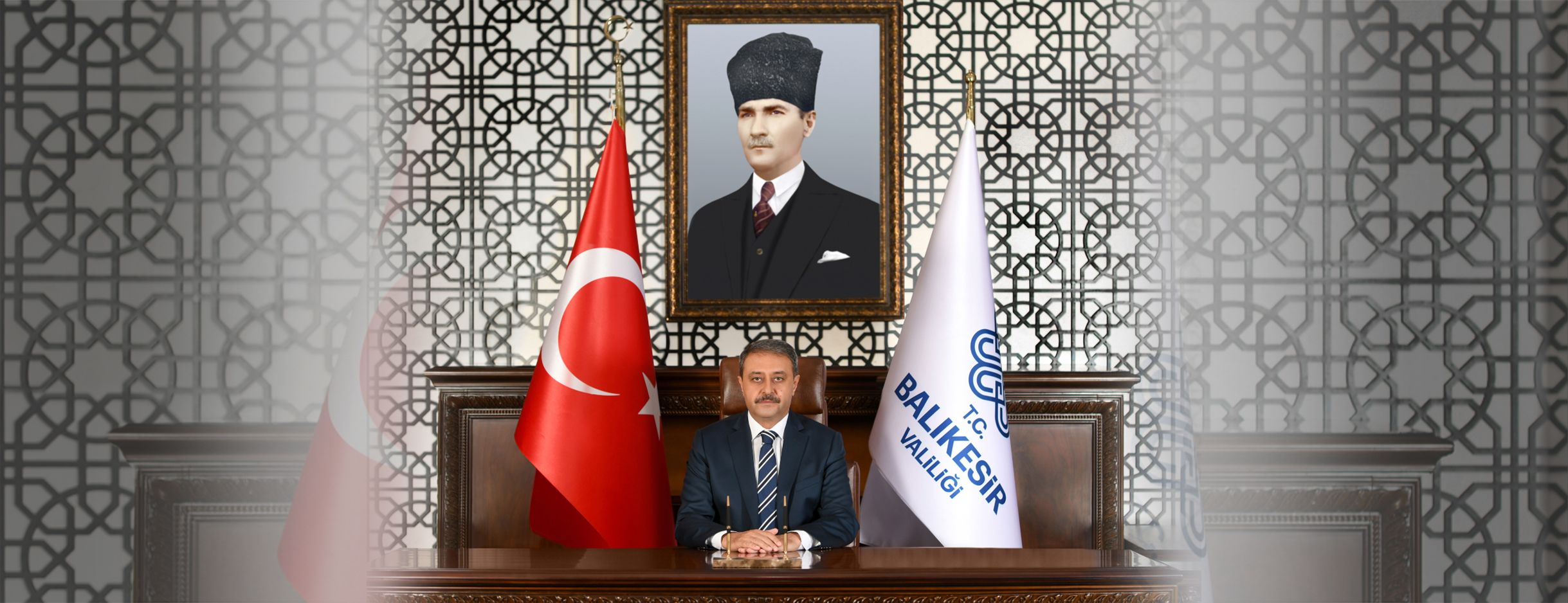 Uzun yıllar boyunca süren savaşlardan yorgun ve bitkin düşmüş, yurdu