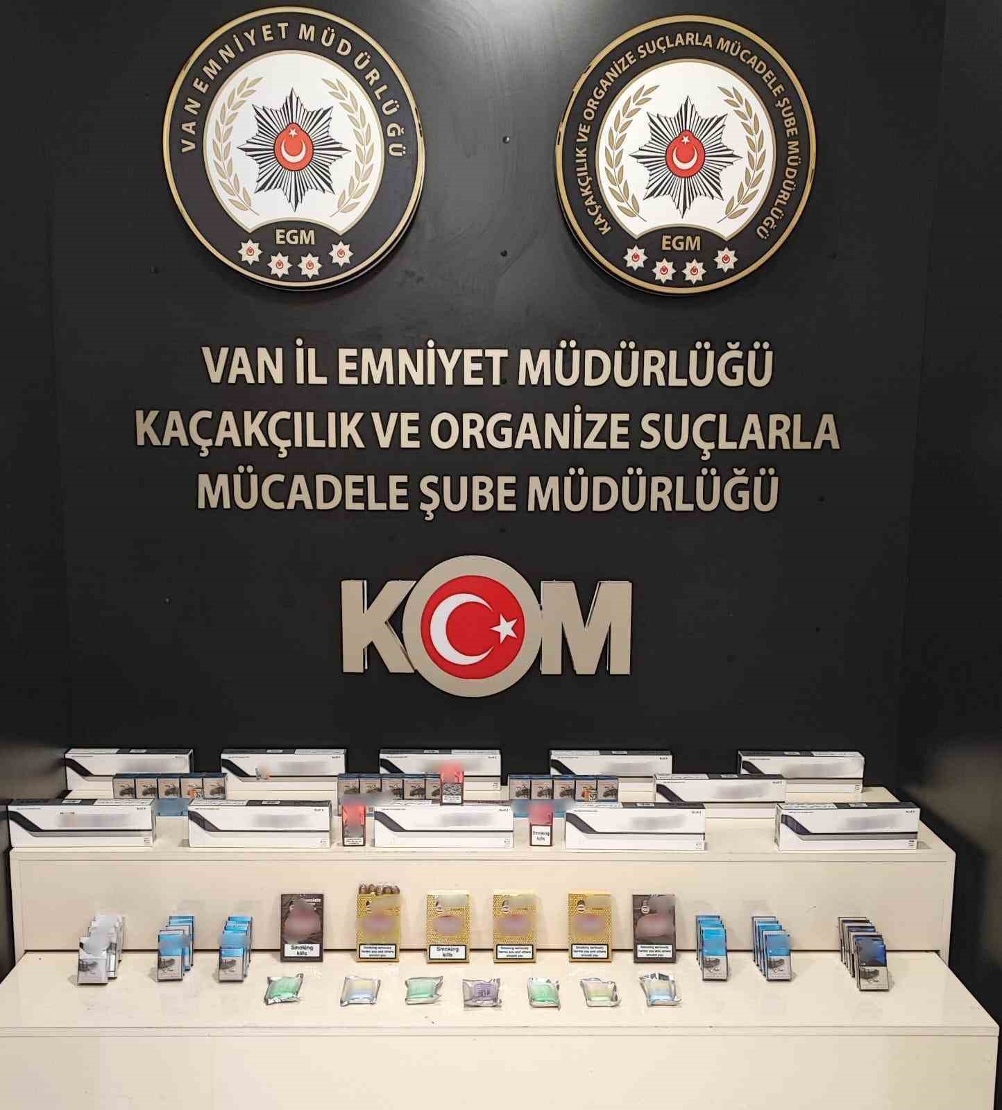 VAN’DA POLİS EKİPLERİNCE YAPILAN ÇALIŞMALAR SONUCUNDA GÜMRÜK KAÇAĞI MALZEMELER ELE