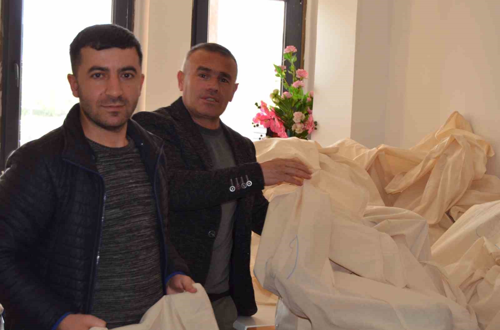 MUŞ’UN VARTO İLÇESİNDE SEÇİMDE GÖREVLİ SANDIK KURULU BAŞKANLARI, İLÇE SEÇİM
