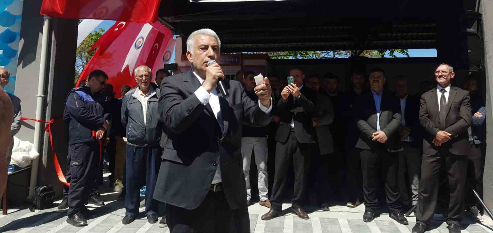 14 MAYIS SEÇİMLERİ İÇİN İLÇE ZİYARETLERİNE DEVAM EDEN AK PARTİ