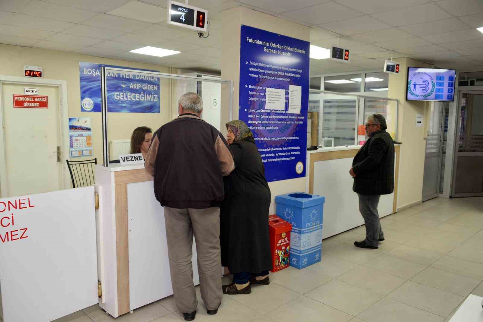 BOZÜYÜK’TE EMLAK, ÇEVRE TEMİZLİK İLE İLAN VE REKLAM VERGİLERİNİN 1'İNCİ