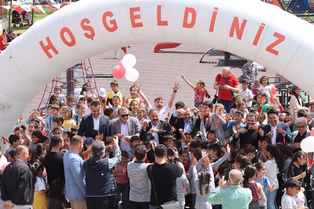YALOVA BELEDİYESİ TARAFINDAN SEYRANTEPE MAHALLESİ'NE 800 METREKARE YENİ OYUN PARKI