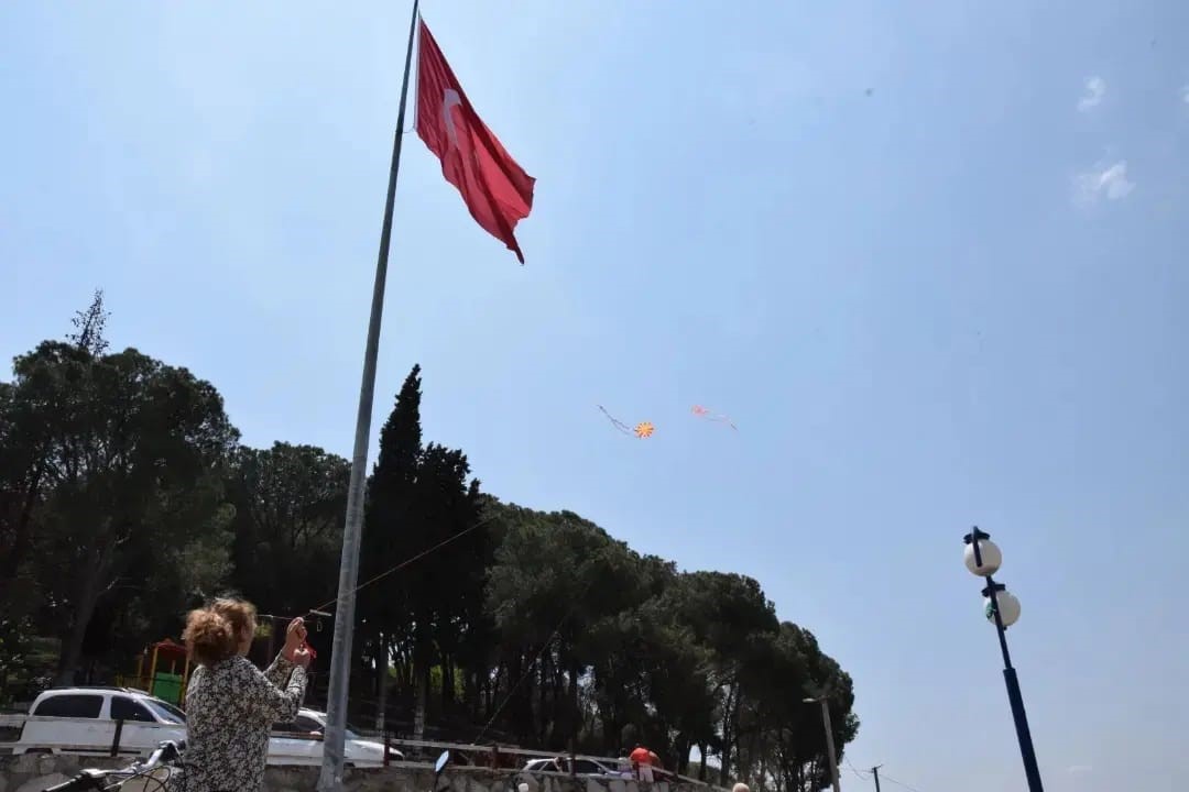 AYDIN'IN YENİPAZAR İLÇESİNDE VATANDAŞLAR İÇİN SOSYAL ETKİNLİKLERDE BULUŞMAYA DEVAM EDERKEN,