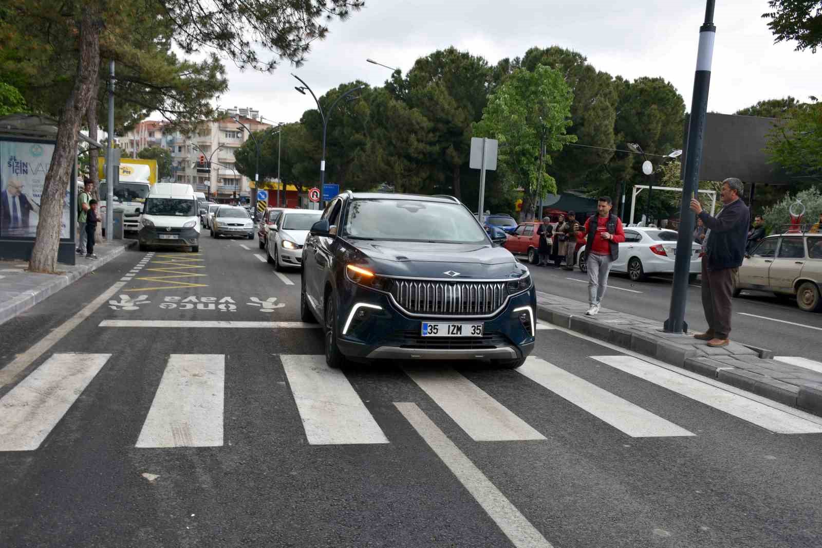 TÜRKİYE’NİN YERLİ VE MİLLİ ELEKTRİKLİ OTOMOBİLİ TOGG, MANİSA'NIN GÖRDES İLÇESİNDE