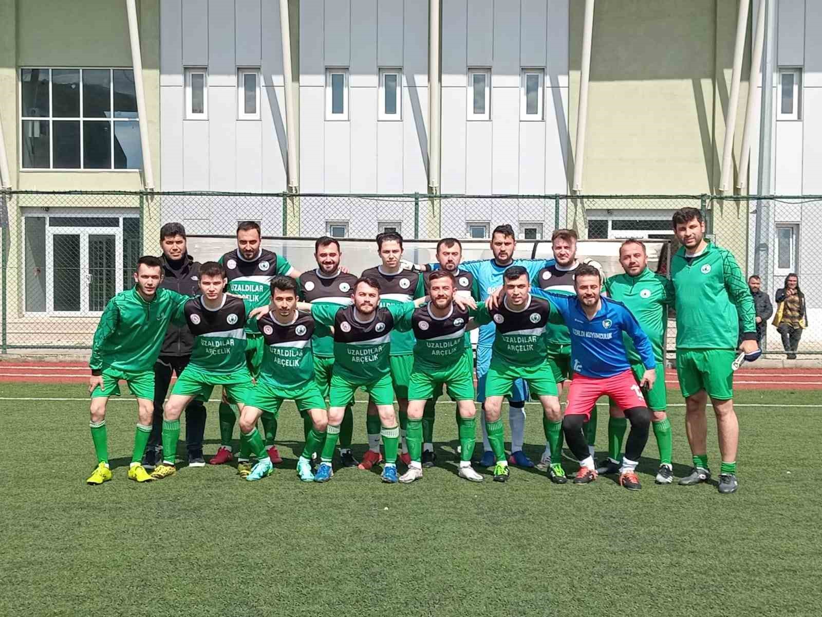 ZONGULDAK 2. AMATÖR LİG TAKIMLARINDAN DEPLASMANDA YEŞİL VADİ SPOR, YAKA