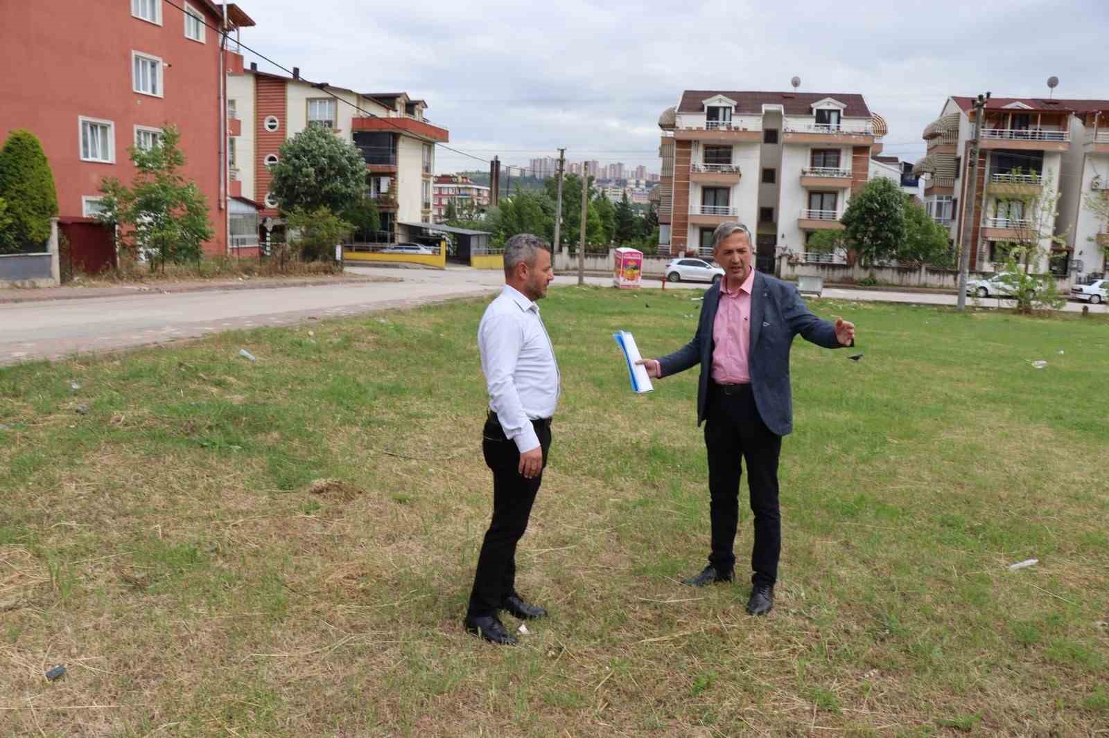 İZMİT BELEDİYESİ, YEŞİLOVA MAHALLESİ BARUT VE CEYDA SOKAK BİRLEŞİMİNDE BULUNUP