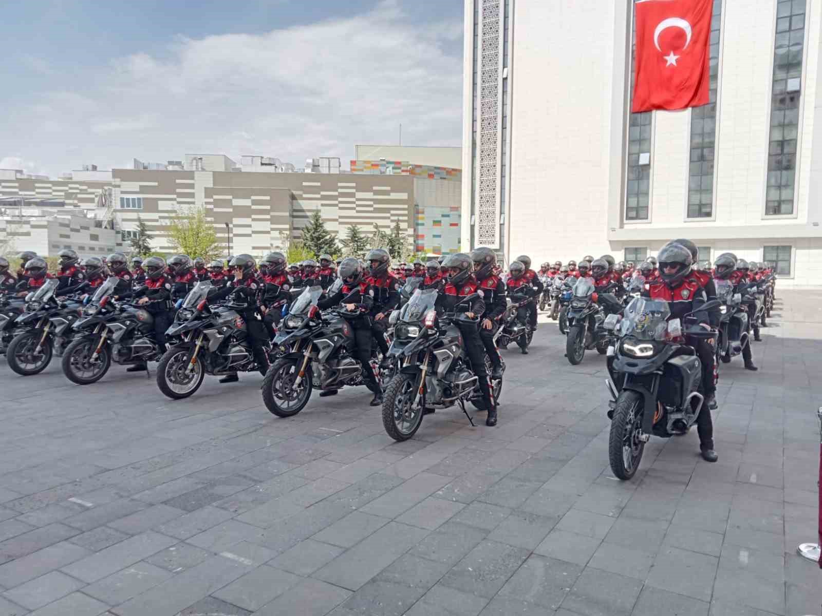 ANKARA'DA MEVSİM ŞARTLARININ NORMALE DÖNMESİ İLE YENİDEN MOTOSİKLETLİ OLARAK GÖREV
