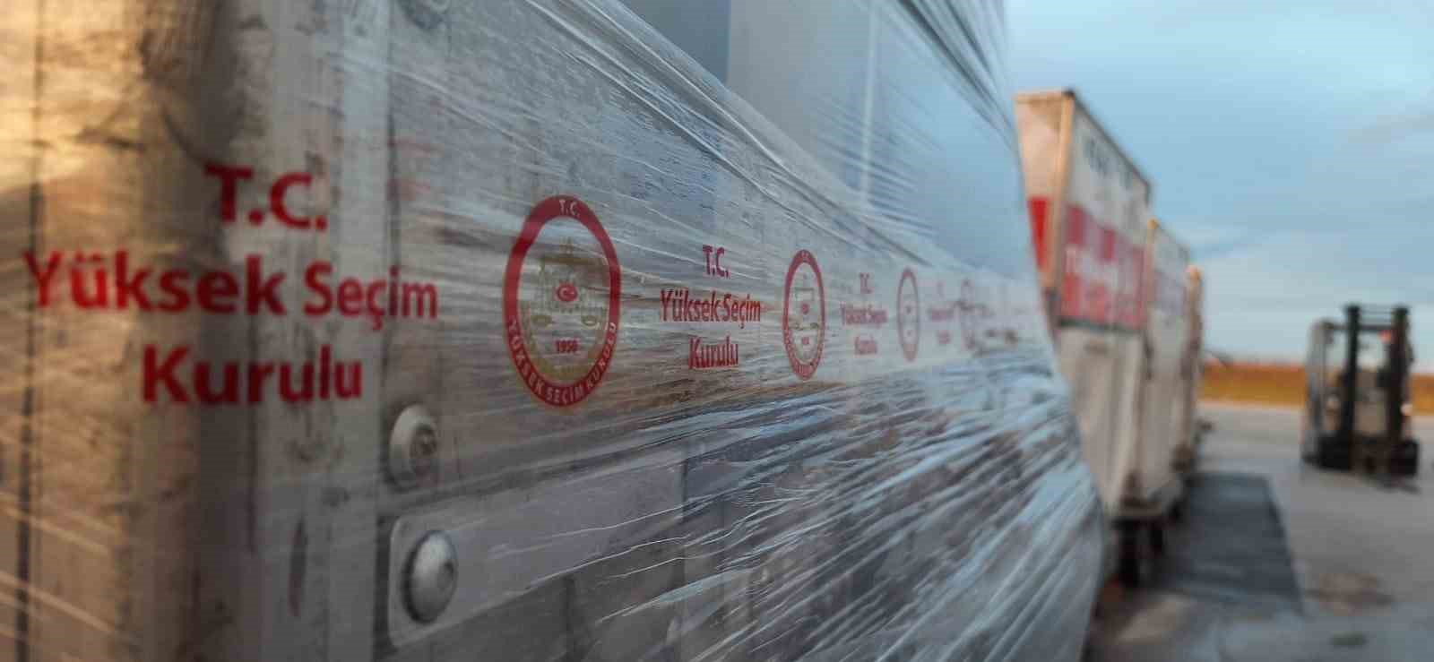 CUMHURBAŞKANLIĞI SEÇİMİNİN İKİNCİ TURU İÇİN YURT DIŞINDA KULLANILAN OYLAR ANKARA’YA