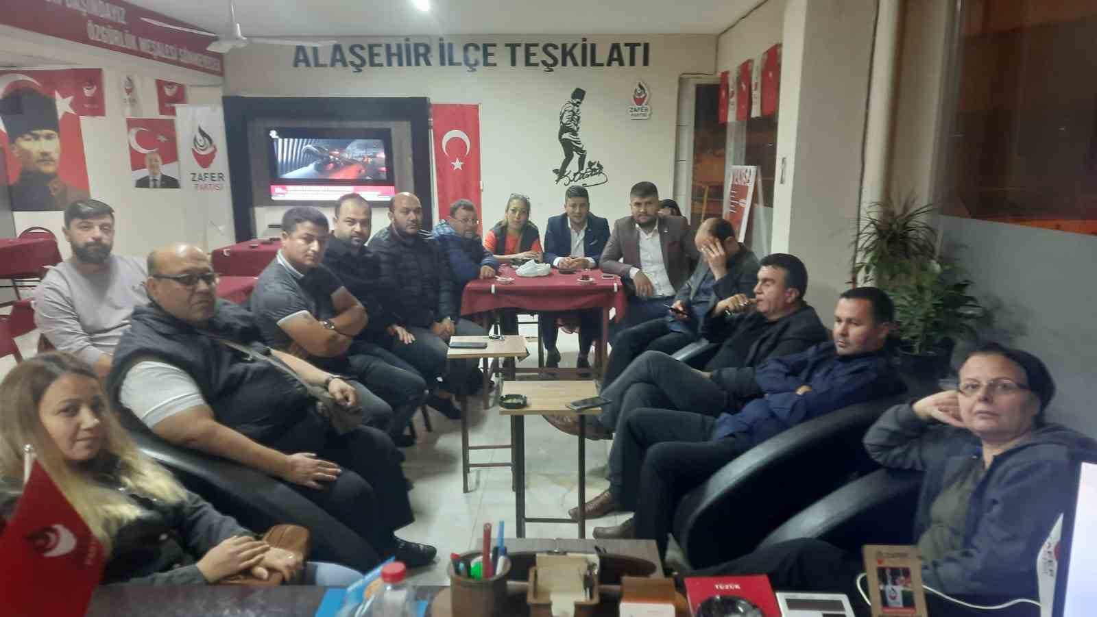 MANİSA’NIN ALAŞEHİR İLÇESİNDE ZAFER PARTİSİ ALAŞEHİR İLÇE BAŞKANI SÜLEYMAN ŞAH