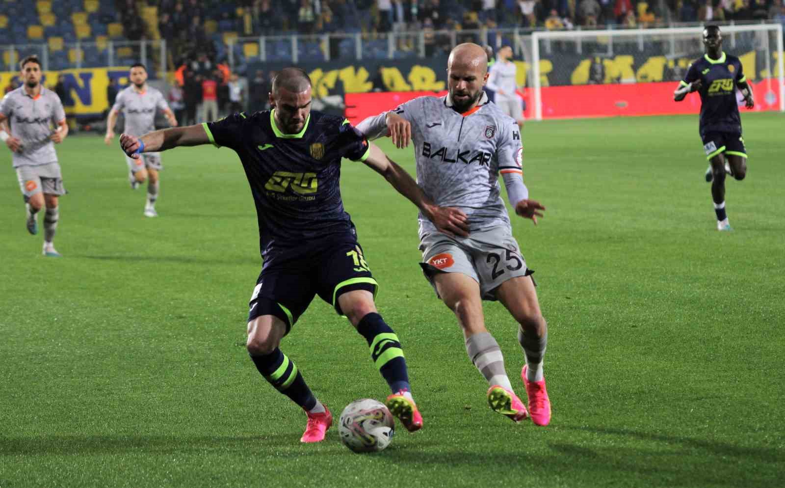 ZİRAAT TÜRKİYE KUPASI YARI FİNAL RÖVANŞ MAÇINDA  MKE ANKARAGÜCÜ,