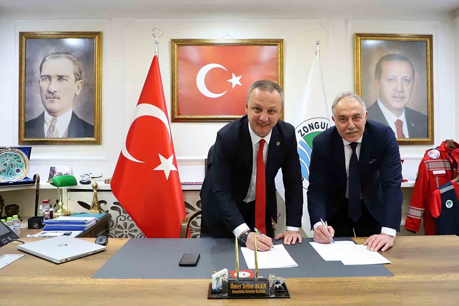 ZONGULDAK BELEDİYESİ'NDE ÇALIŞAN 720 İŞÇİYİ İLGİLENDİREN TOPLU İŞ SÖZLEŞMESİ YÜZDE