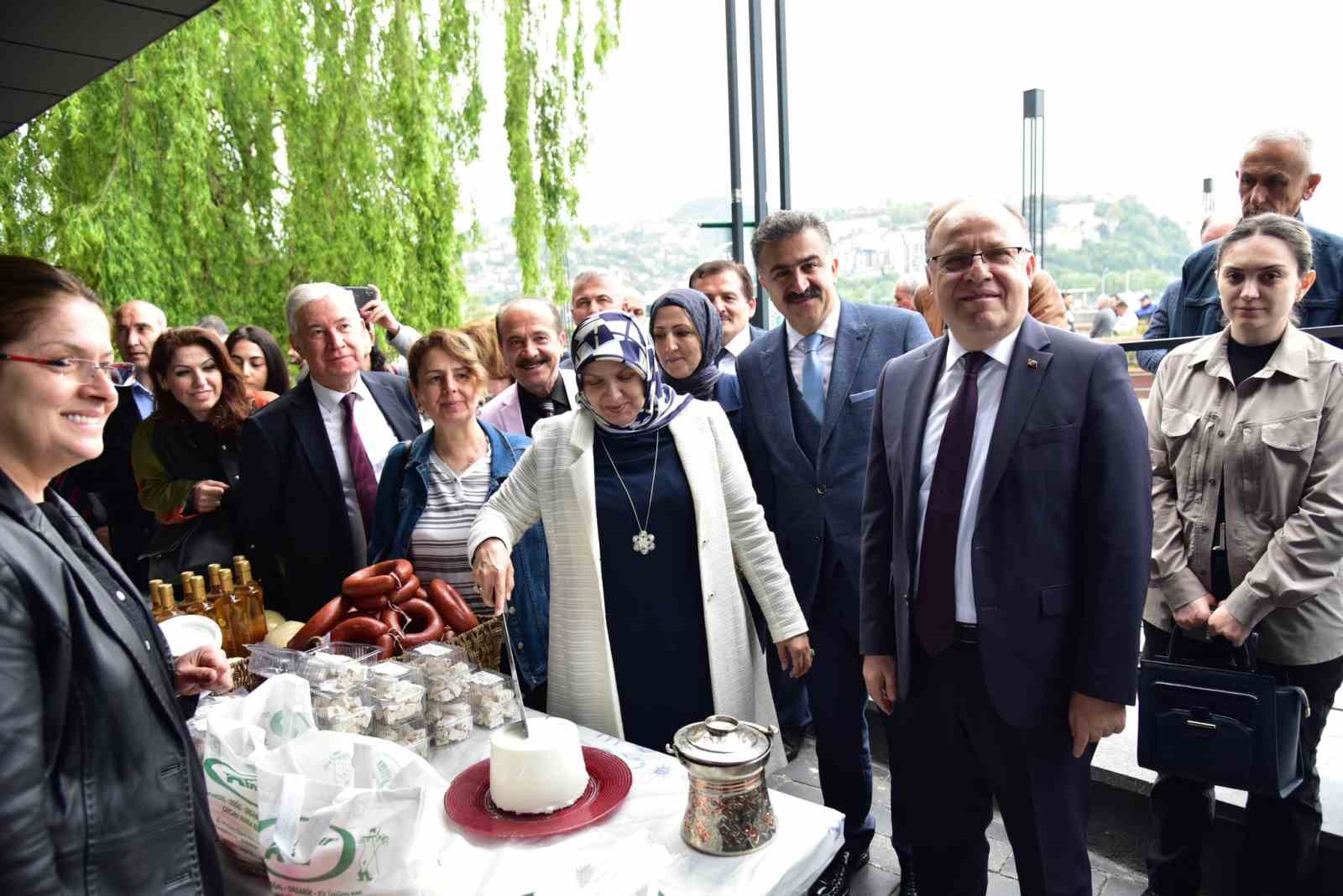 ZONGULDAK'TA TÜRK MUTFAĞI HAFTASI ÇERÇEVESİNDE ETKİNLİKLER DÜZENLENDİ.