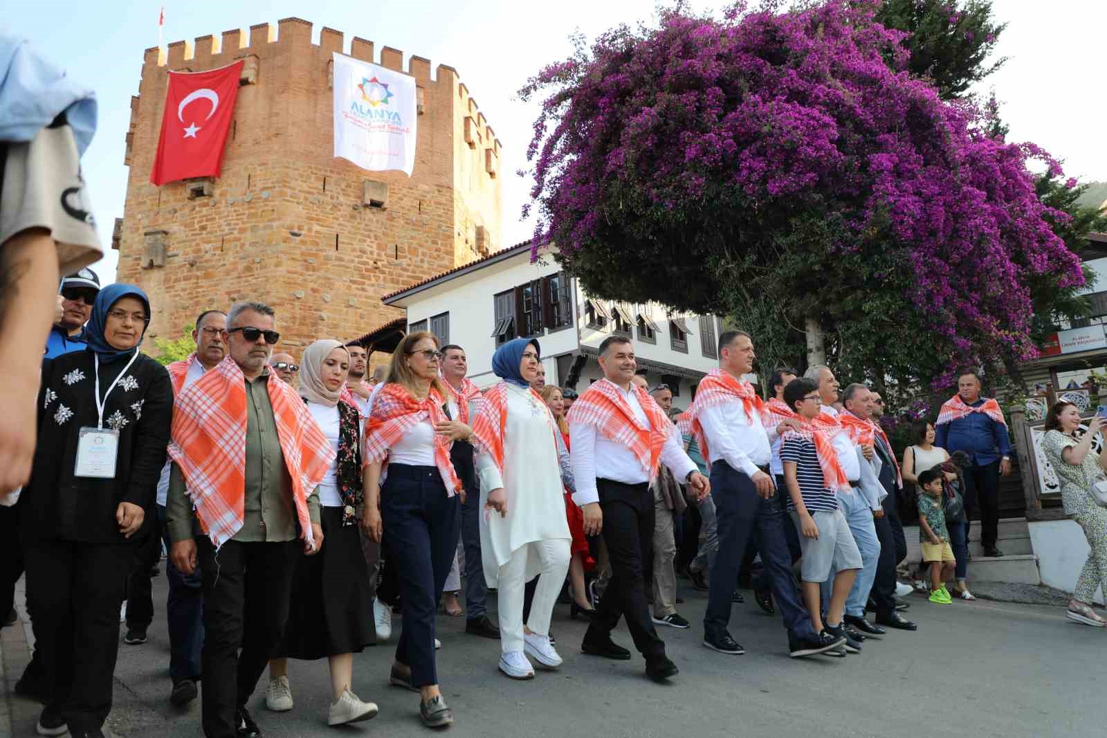 ÜLKENİN EN BÜYÜK VE EN ÖNEMLİ FESTİVALLERİNDEN OLAN ALANYA ULUSLARARASI