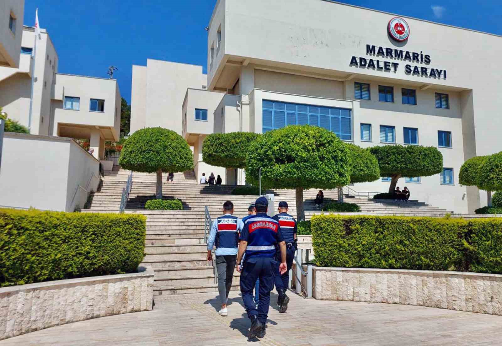 HAKKINDA DOLANDIRICILIK SUÇLAMASI İLE 8 AYRI DOSYADAN 35 YIL 60