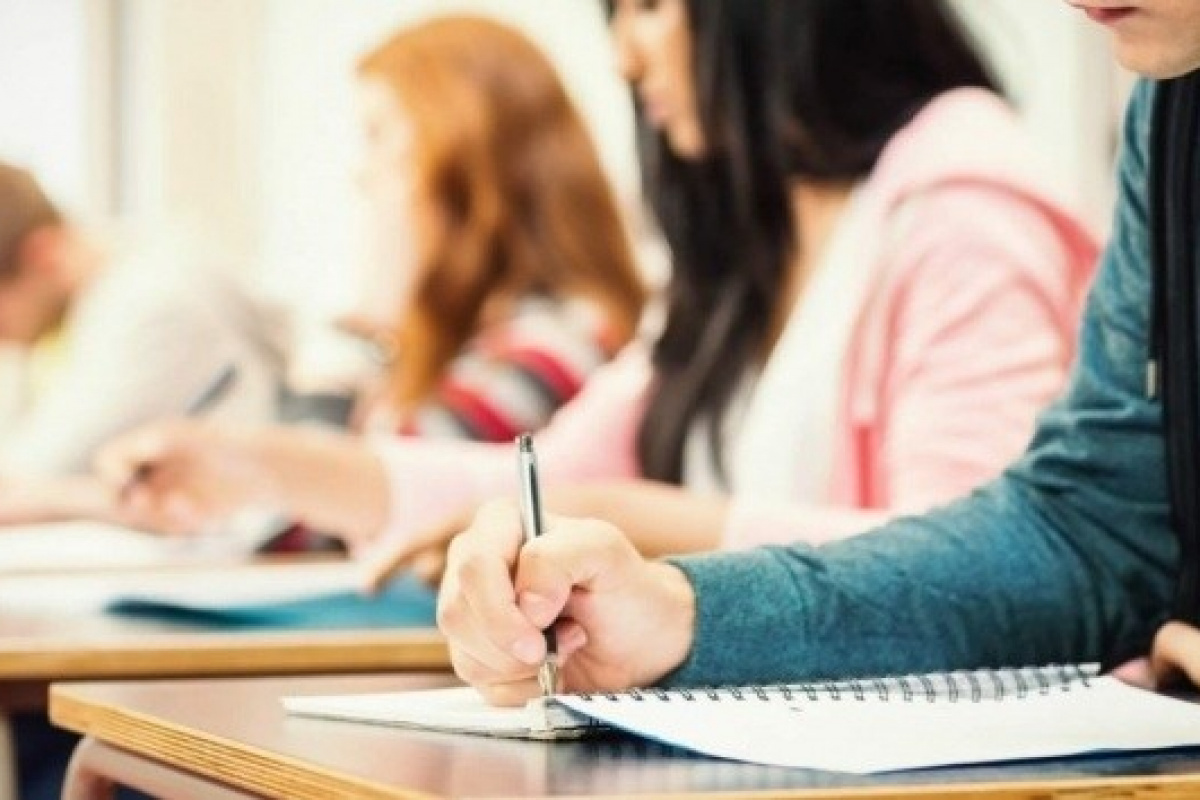 Milli Eğitim Bakanlığınca (MEB), sekizinci sınıf öğrencilerine yönelik Liselere Geçiş