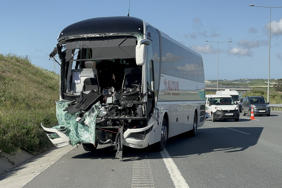 Kuzey Marmara Otoyolu’nda Türk Hava Yolları’na ait işçi servisi ile