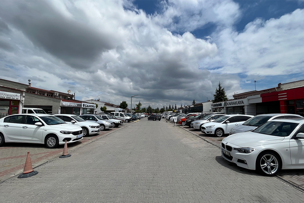 Seçim öncesinde yavaşlayan ikinci el otomobil satışları Kurban Bayramı’nın yaklaşmasıyla