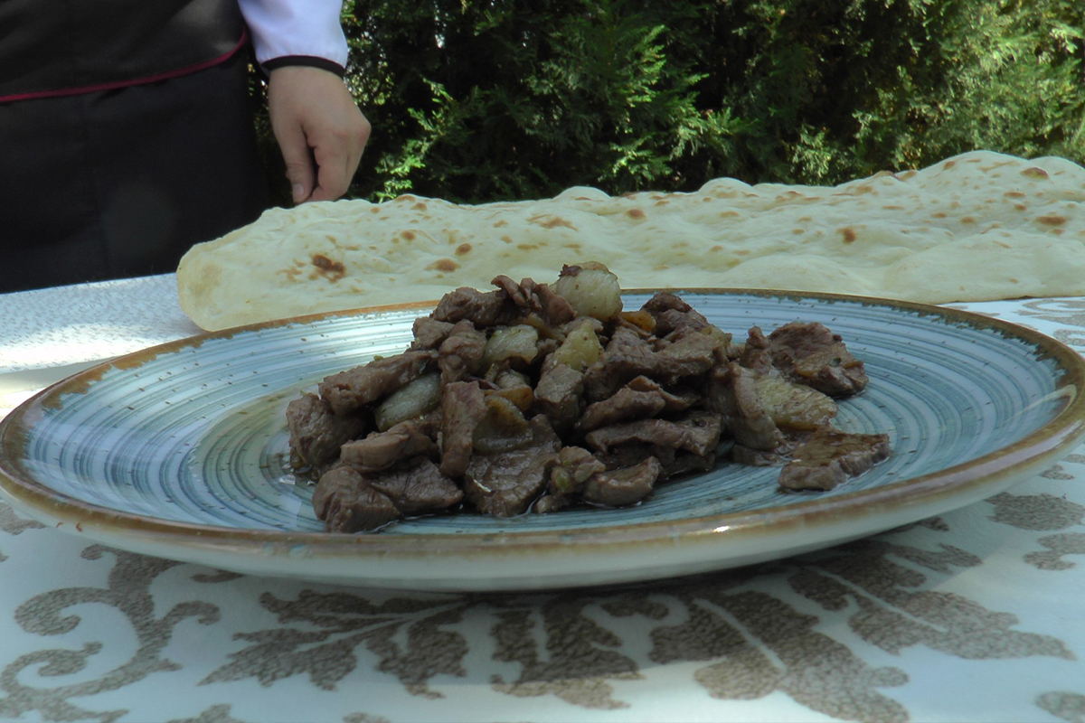 Kayseri Büyükşehir Belediyesi KAYTUR A.Ş. Erguvan Restoran Mutfak Şefi Kadir