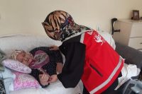 Aile ve Sosyal Hizmetler Bakanı Mahinur Özdemir Göktaş, bakıma ihtiyacı olan
