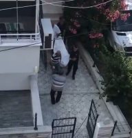 BALIKESİR’Nİ EDREMİT İLÇESİNDE BİR KİŞİ EVİNDE ÖLÜ BULUNDU. ŞÜPHELİ ÖLÜM