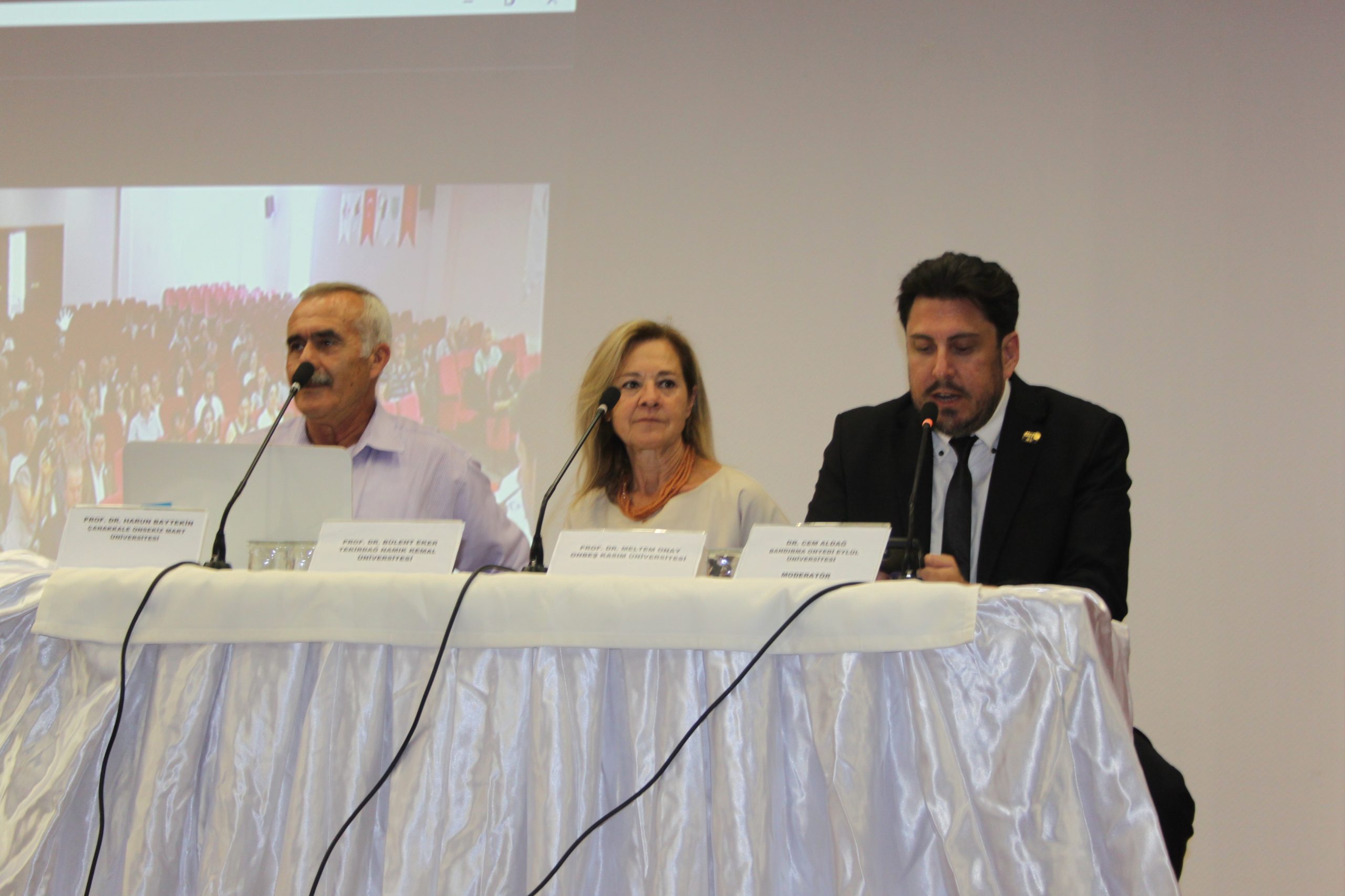 Bandırma Belediyesi, Bandırma Rotary Kulübü, Bandırma Ticaret Borsası, Türkiye Ziraat