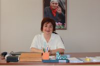 Bayramda derneklere yapılan bağışların öğrencilerin eğitimine katkı olarak verildiğini aktaran