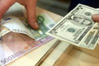 Dolar sabah saatlerinde 21,67 seviyesinde işlem görürken, Euro’da ilk kez