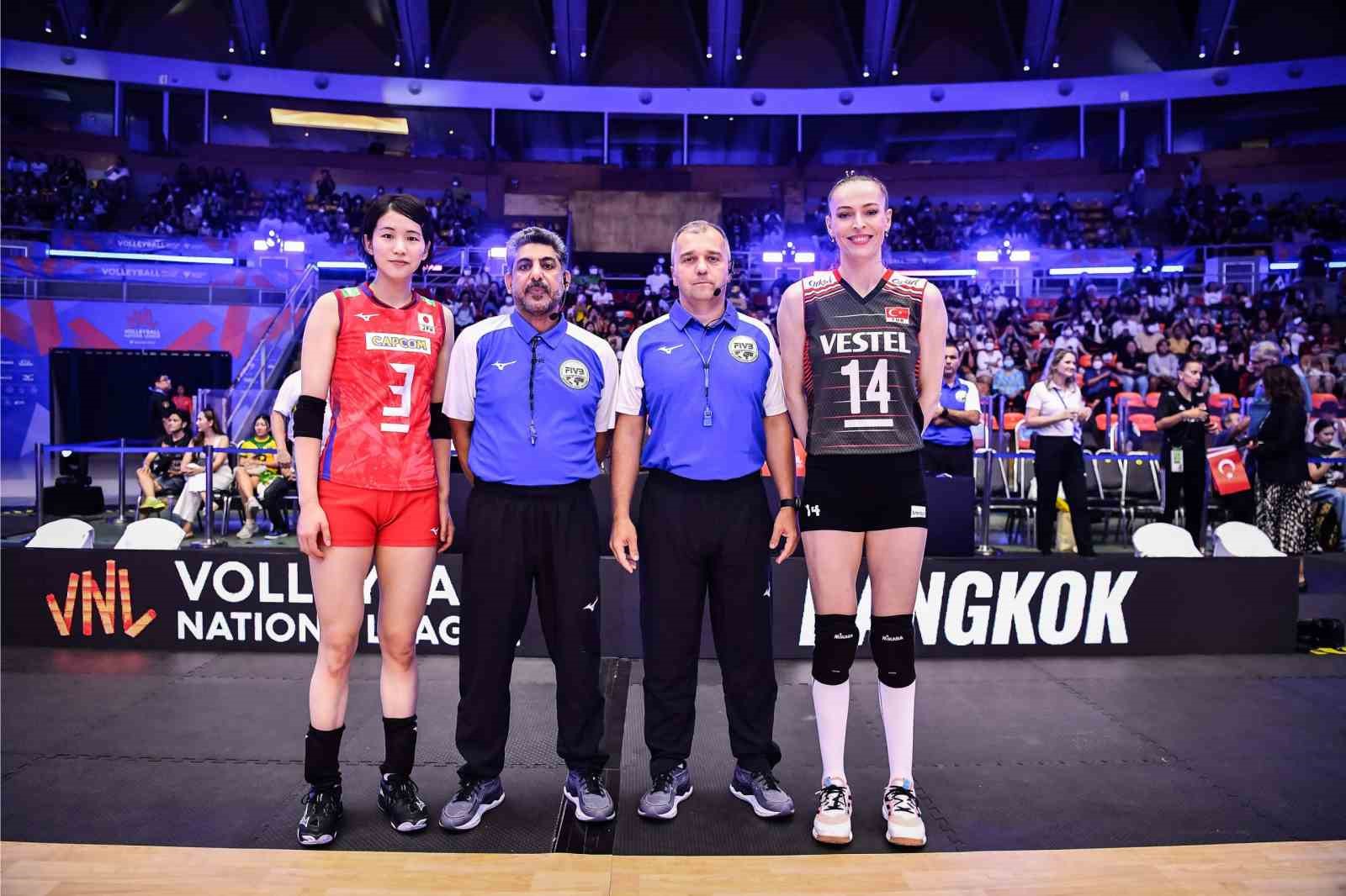 A MİLLİ KADIN VOLEYBOL TAKIMI, FIVB VOLEYBOL MİLLETLER LİGİ’NİN ÜÇÜNCÜ