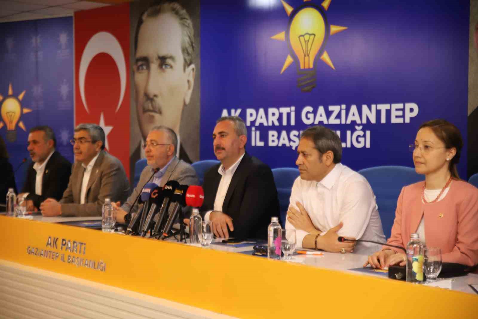 GAZİANTEP AK PARTİ İL BAŞKANLIĞINDA DÜZENLENEN TEŞKİLATLARLA BULUŞMA TOPLANTISINDA CHP