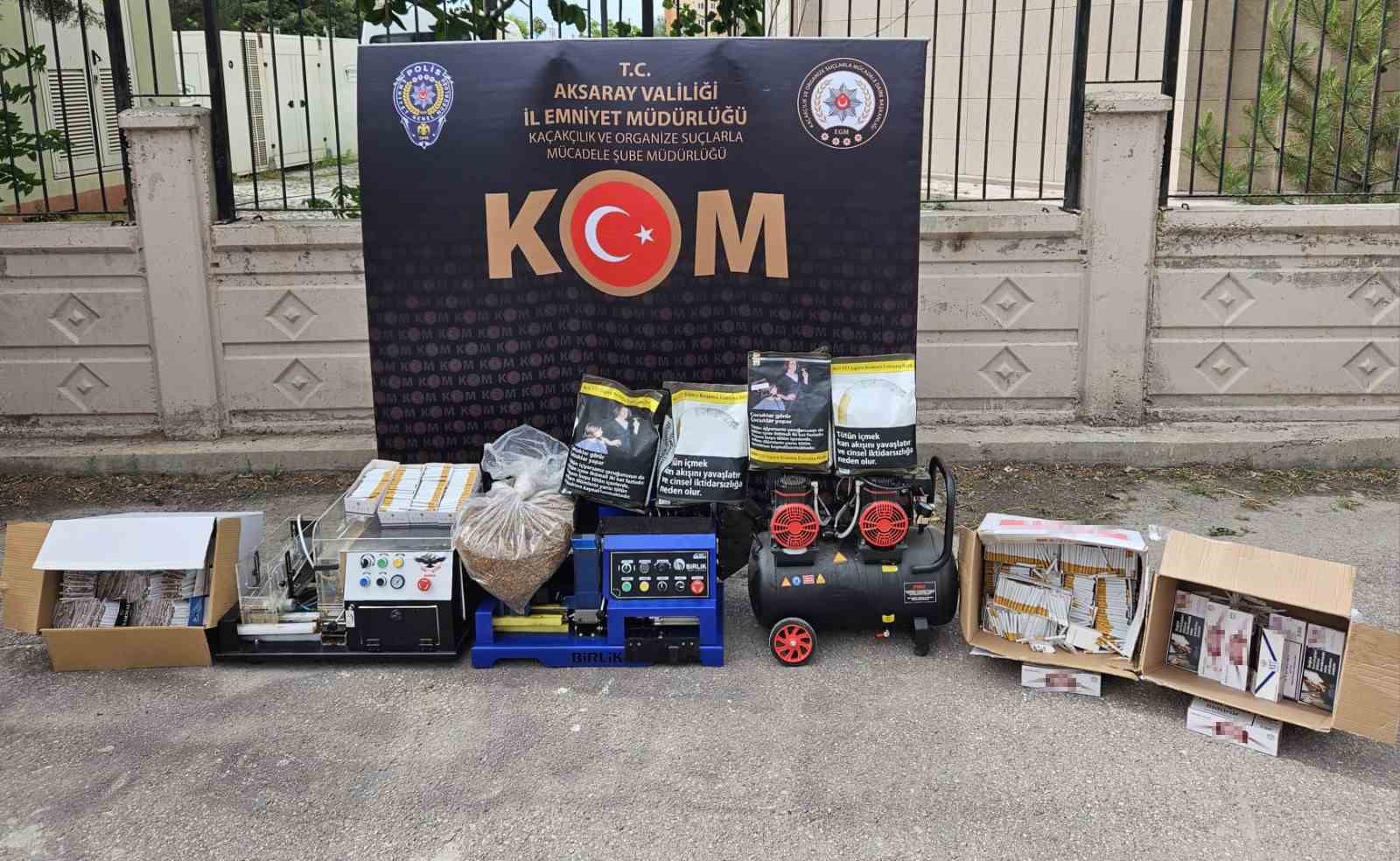 AKSARAY’DA BİR İKAMETE OPERASYON DÜZENLEYEN KOM EKİPLERİ 12 BİN ADET