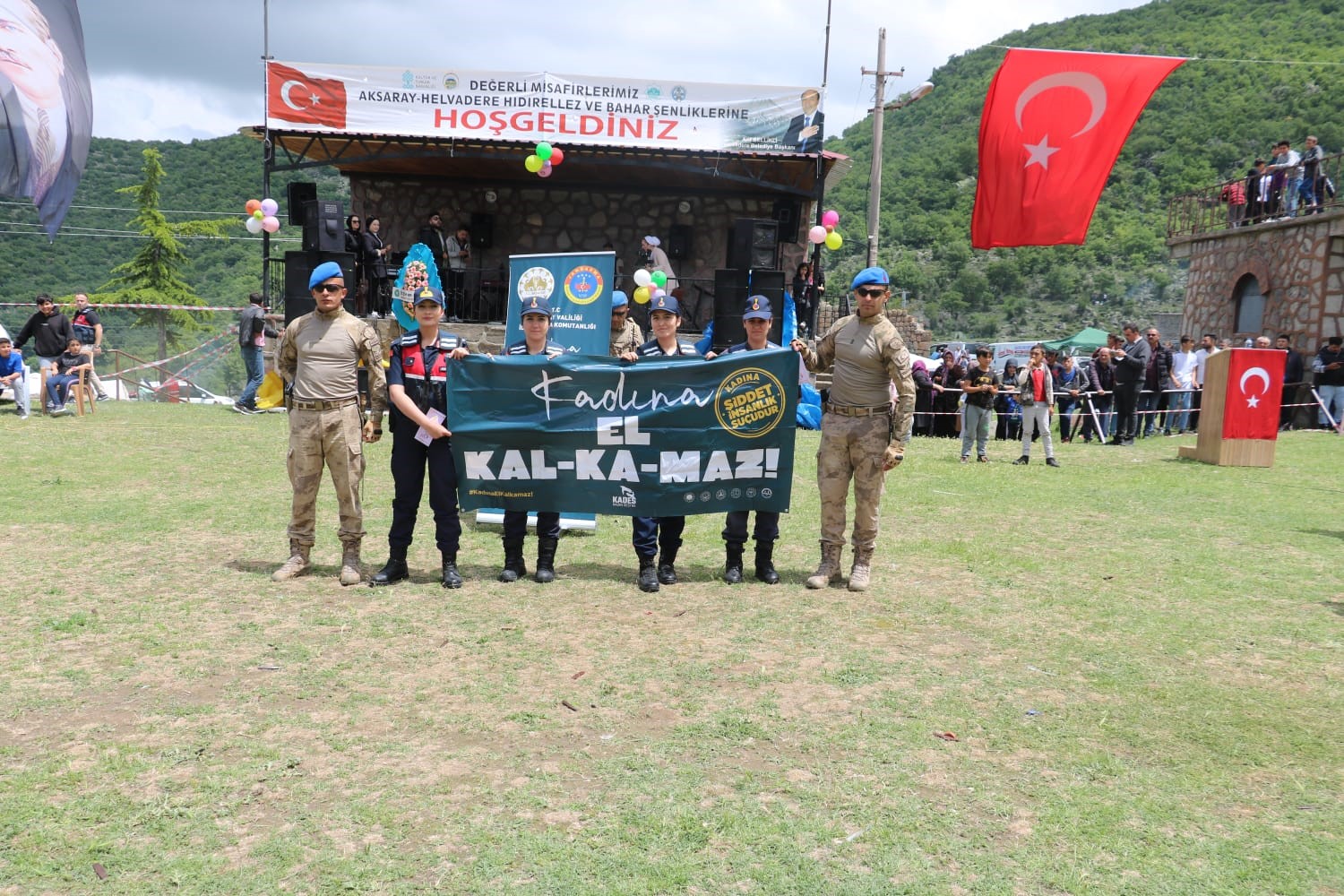 AKSARAY’DA KADINA YÖNELİK ŞİDDETİN ÖNLENMESİ AMACIYLA ÇEŞİTLİ ÇALIMALAR YAPAN İL