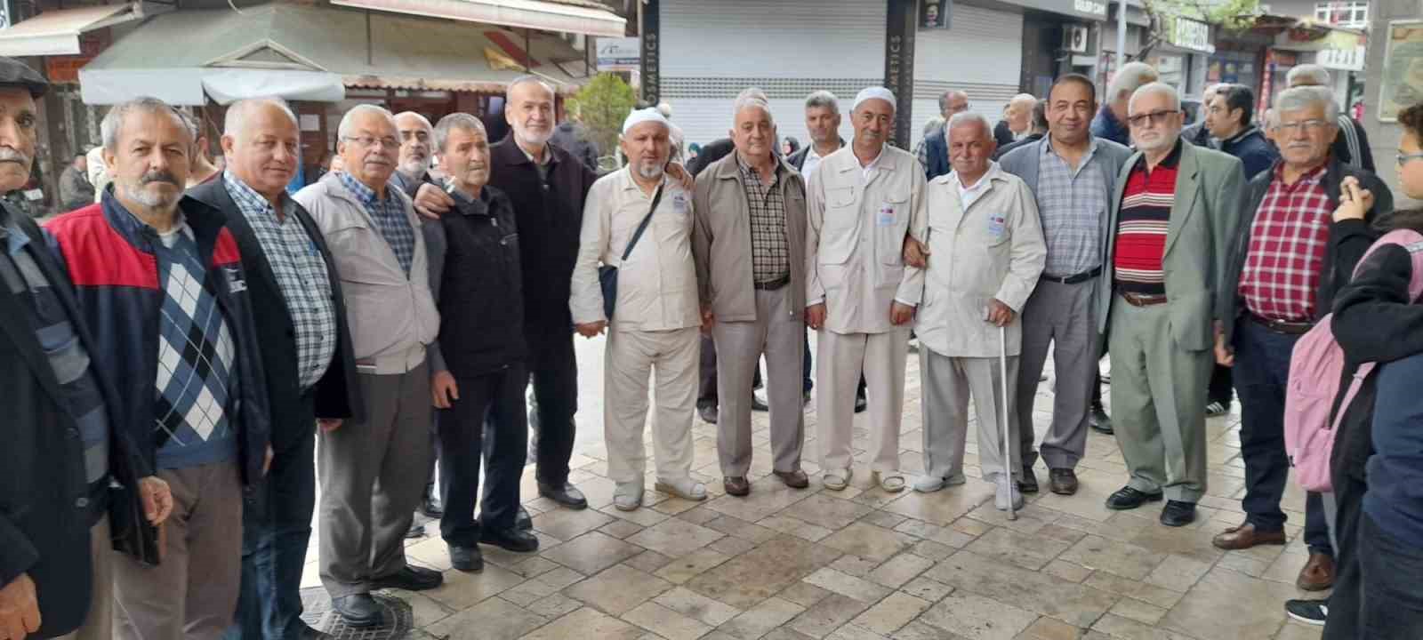 ZONGULDAK  - ALAPLI'LI HACI ADAYLARI HAC FARİZASINI YERİNE GETİRMEK
