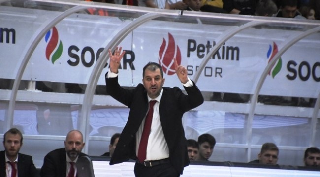 ALİAĞA PETKİMSPOR YENİ SEZONDA  BURAK GÖREN'LE  DEVAM EDİYOR