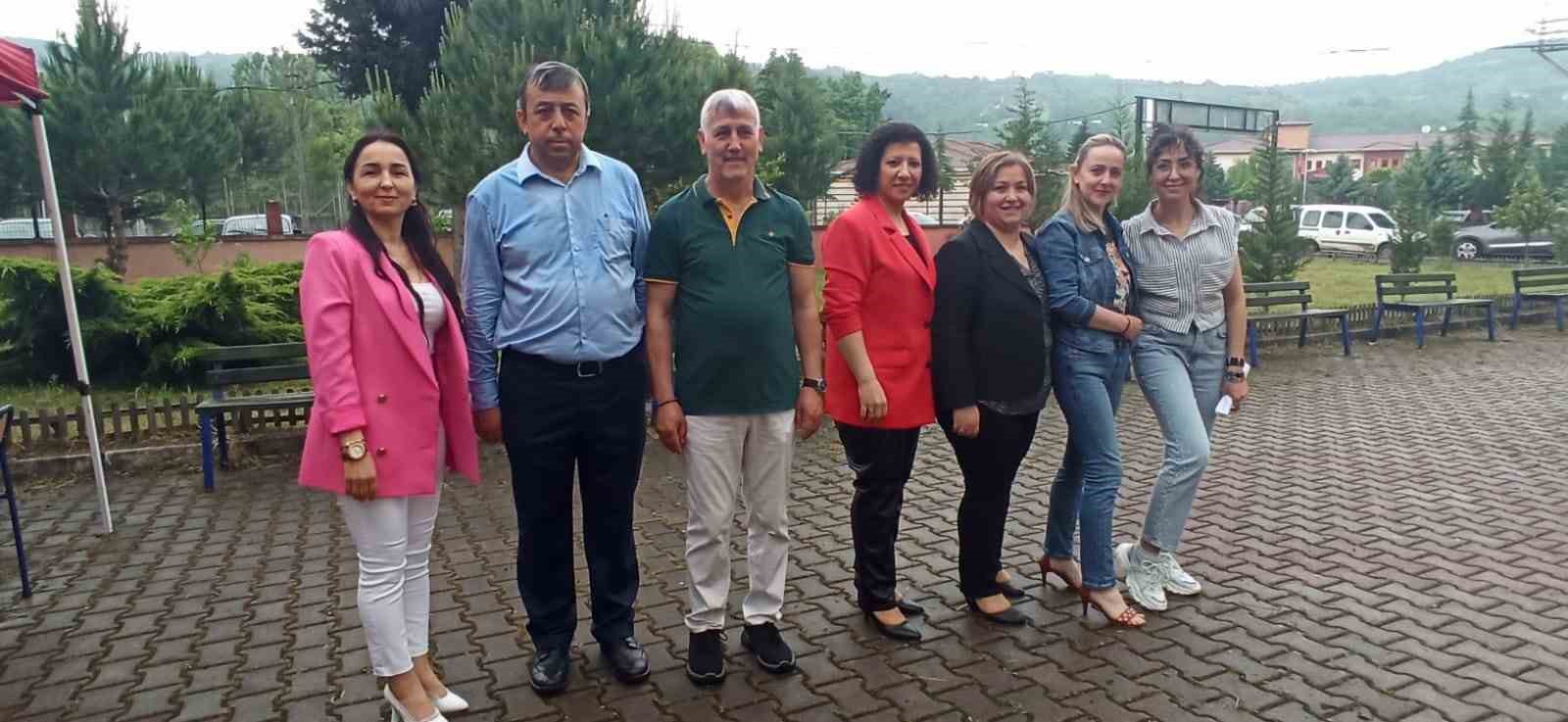 OKUL AİLE BİRLİĞİNDEN  DAYANIŞMA ETKİNLİĞİ