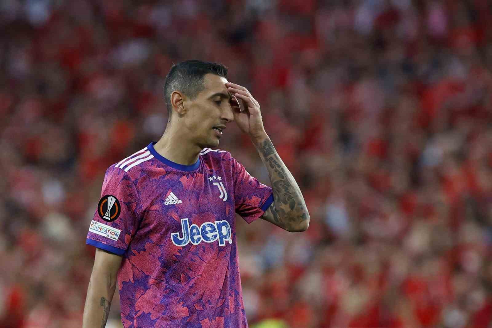 İTALYA SERİE A'DA JUVENTUS FORMASI GİYEN ANGEL Dİ MARİA TAKIMDAN