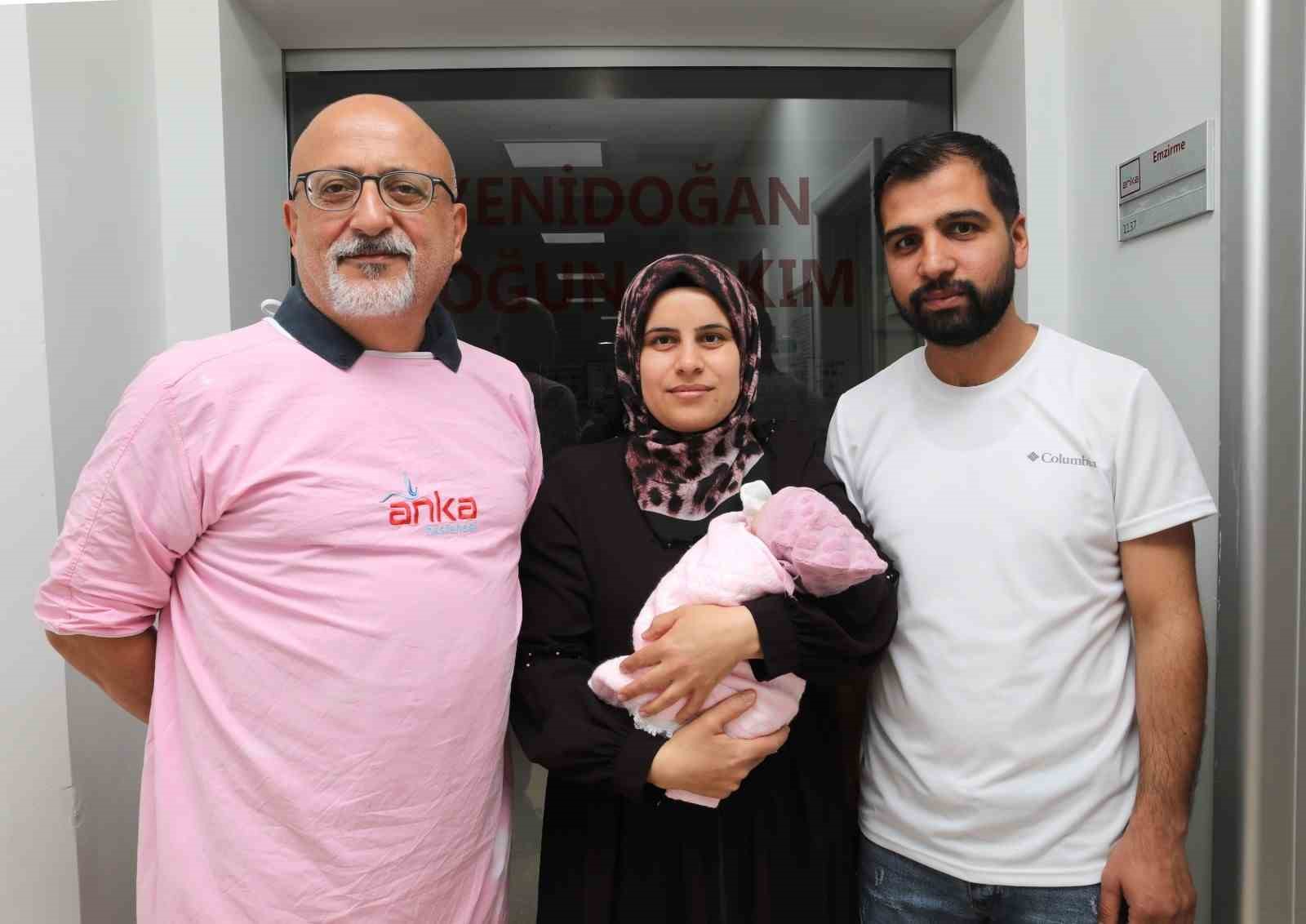 GAZİANTEP ÖZEL ANKA HASTANESİ’NDE, RUTİN KONTROLLERDE 34 HAFTALIK BEBEĞİN KALBİNİN