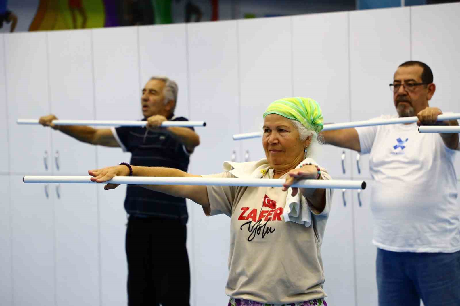 ANTALYA BÜYÜKŞEHİR BELEDİYESİ'NİN ÜCRETSİZ SPOR İMKANI SUNDUĞU ANTALYA SPOR VE