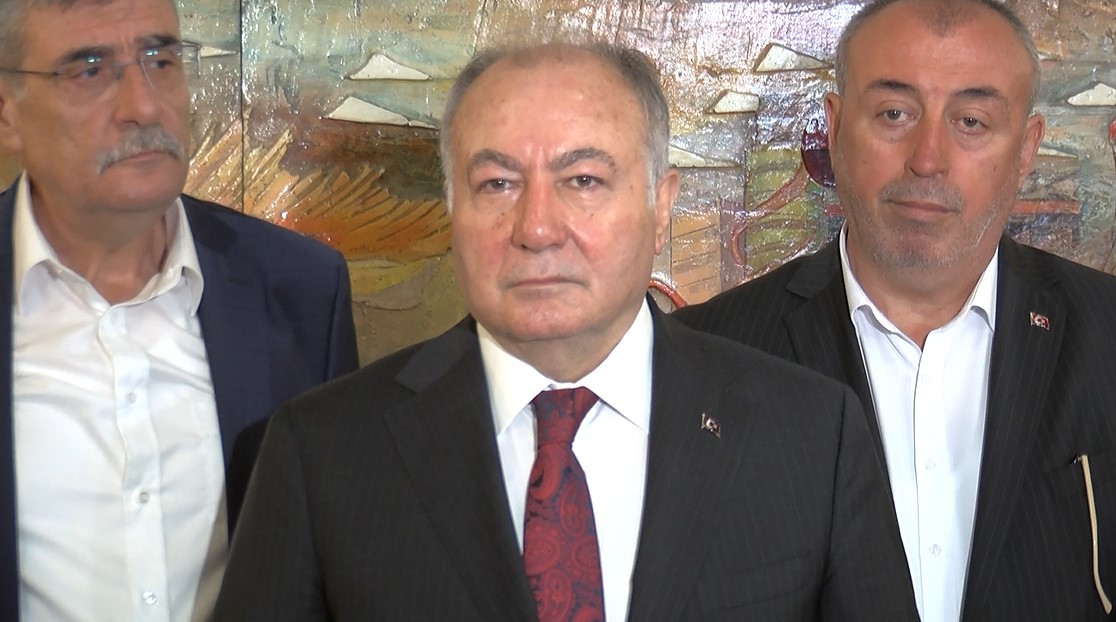 Asgari Ücret Tespit Komisyonu ikinci toplantısı sona erdi TÜRK-İŞ GENEL MALİ SEKRETERİ RAMAZAN AĞAR AÇIKLAMA YAPTI