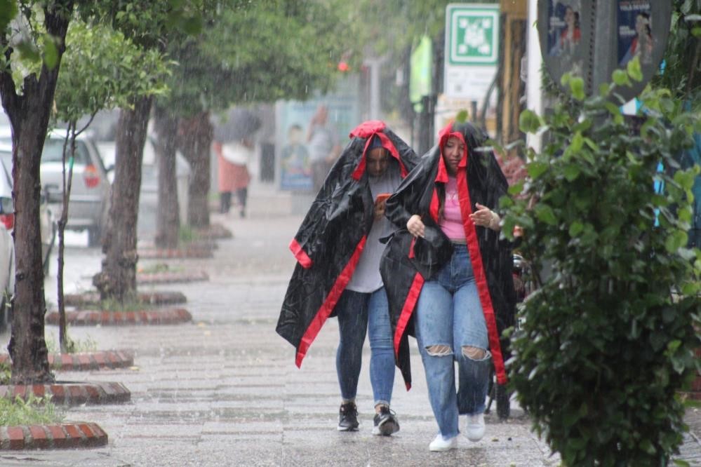 AYDIN’A KUVVETLİ YAĞIŞ UYARISI