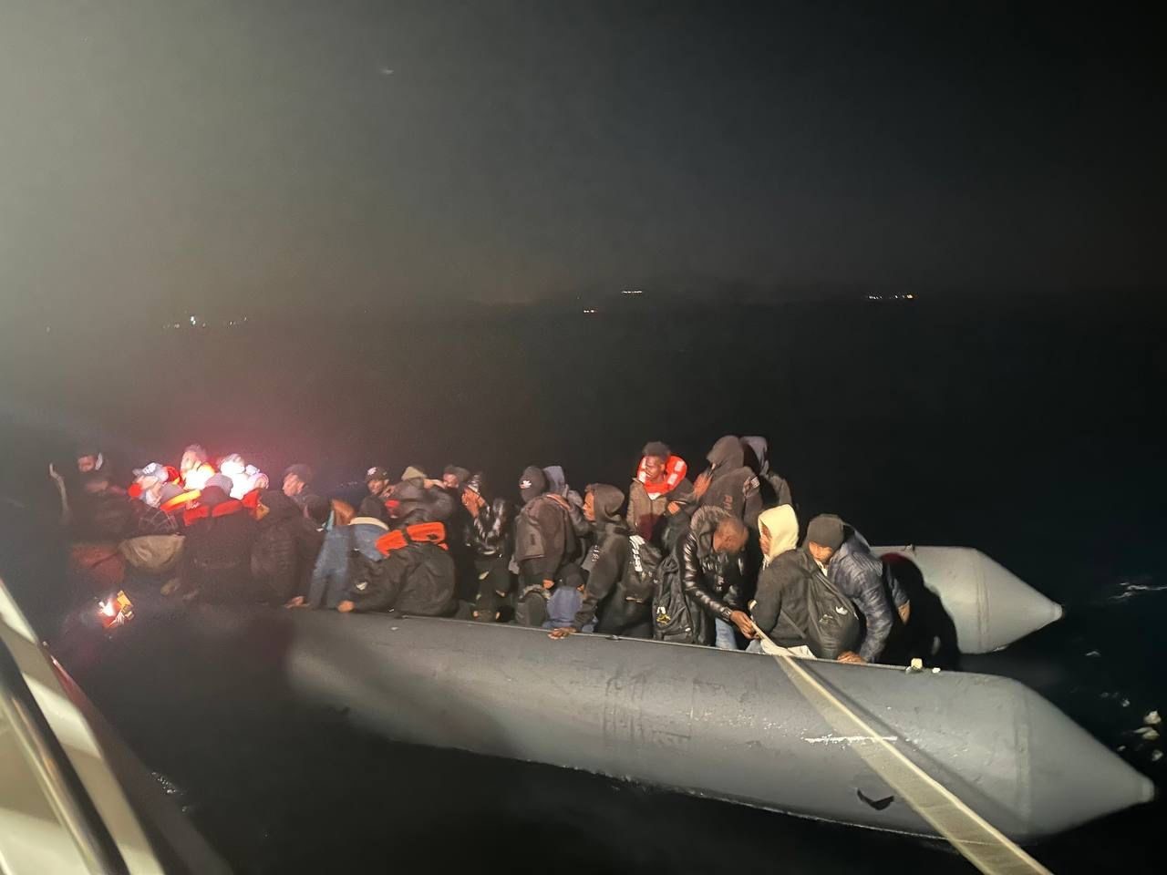 BALIKESİR’İN AYVALIK İLÇESİNDE, YASA DIŞI YOLLARLA YUNANİSTAN’IN MİDİLLİ ADASI’NA GİTMEK
