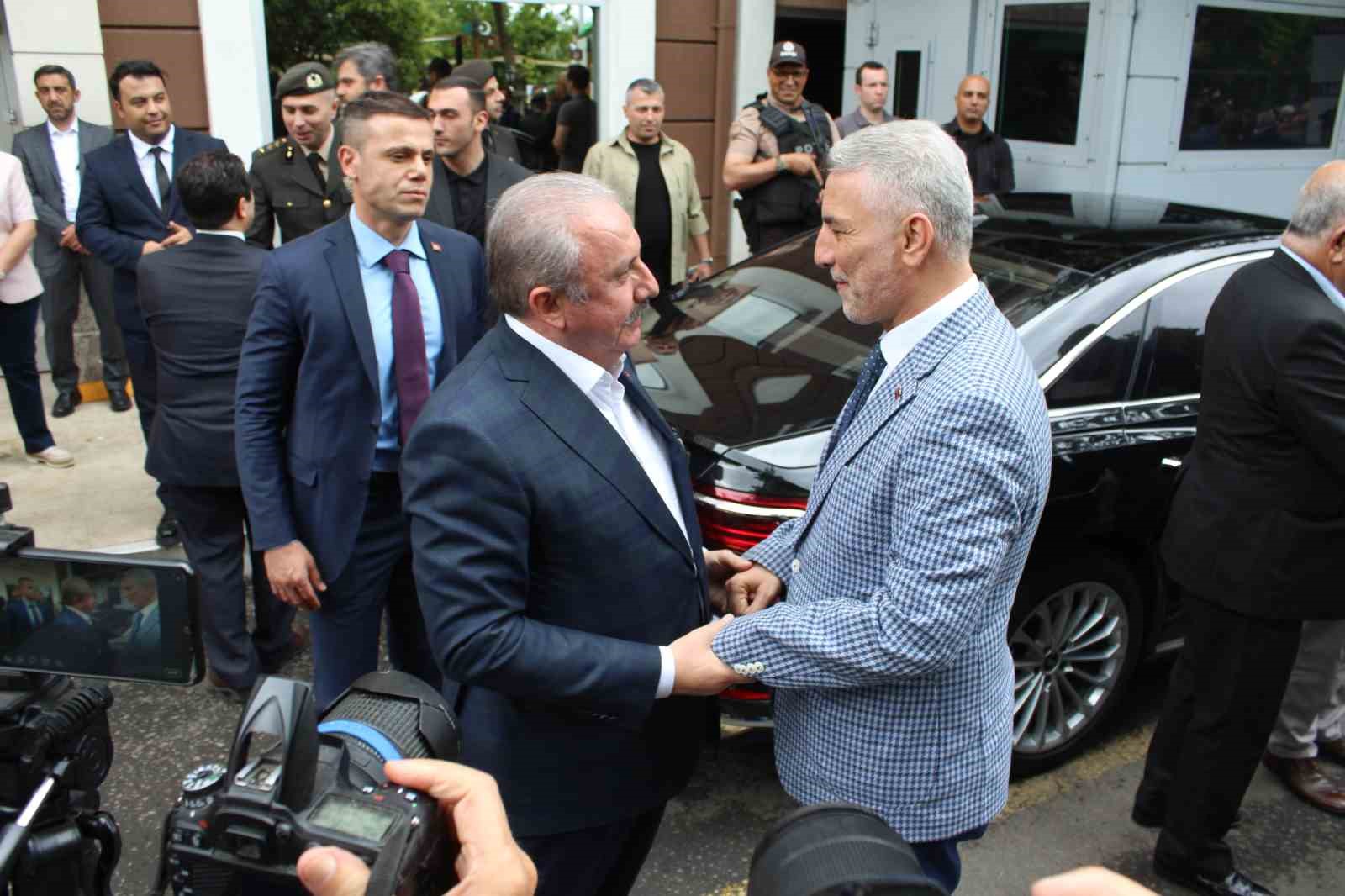 KURBAN BAYRAMI SEBEBİYLE TEKİRDAĞ'DA DÜZENLENEN BAYRAMLAŞMA PROGRAMINA KATILAN TİCARET BAKANI