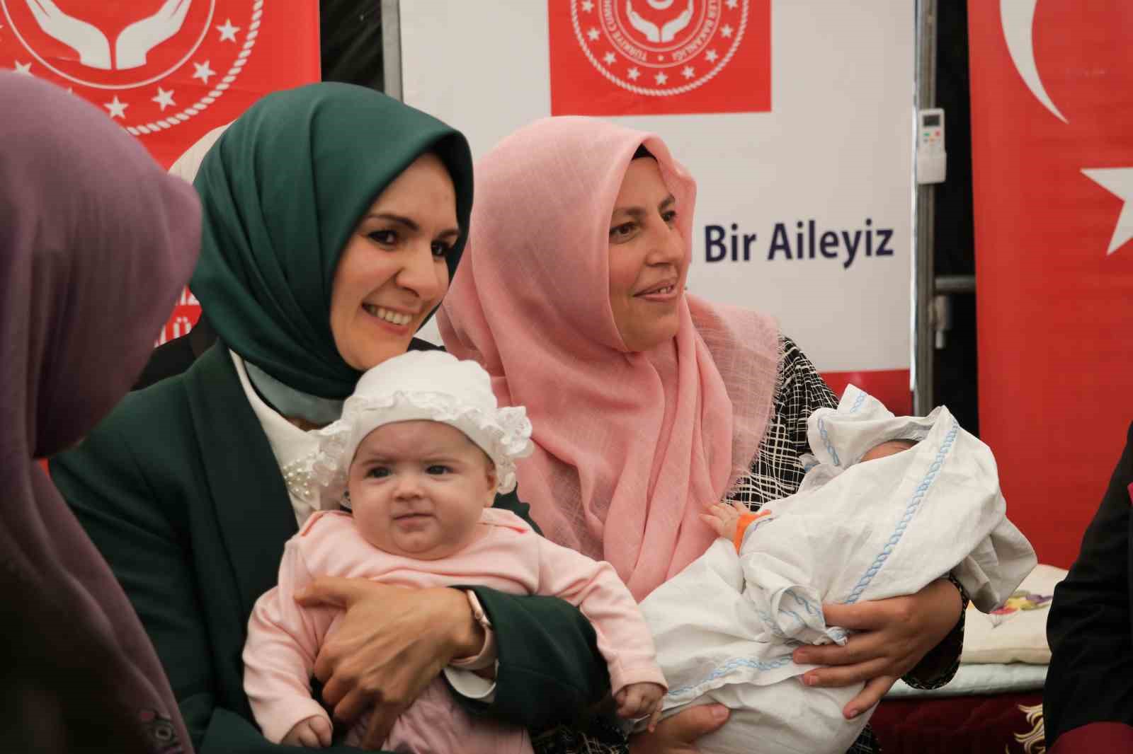 "GÖREVE BAŞLADIKTAN SONRA İLK ZİYARETİ KAHRAMANMARAŞ'A YAPTIĞINA VURGU YAPAN AİLE