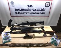 BALIKESİR'DE 45 ARANAN ŞAHISTAN, 24'Ü TUTUKLANDI