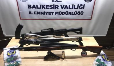 Balıkesir’de 45 aranan şahıstan, 24’ü tutuklandı