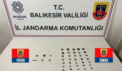 Balıkesir’de jandarmadan tarihi eser operasyonu